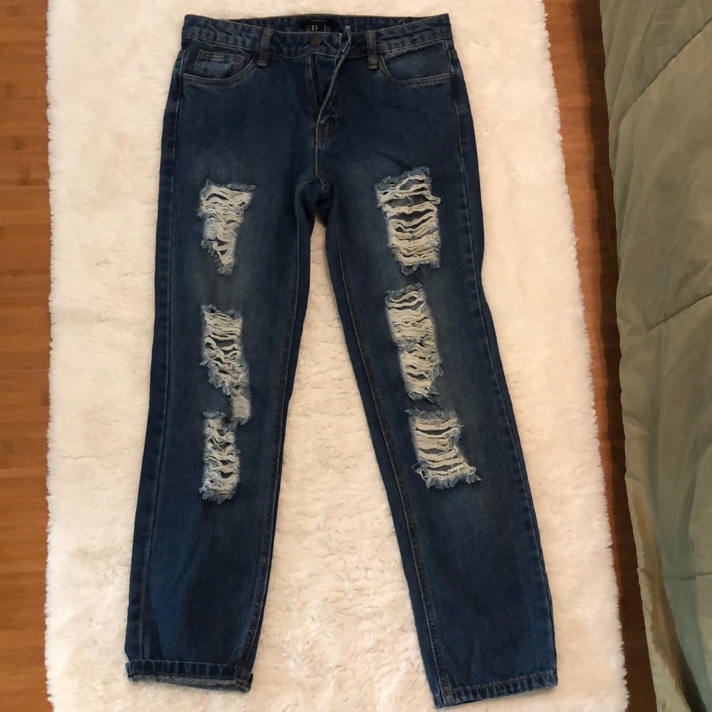 Ripped mom jeans